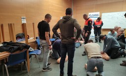 Gran acogida del 'Curso de Soporte vital básico con desfibrilador' organizado en Huesca por AUGC Aragón