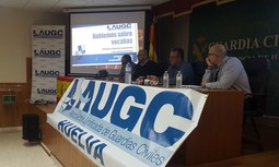 Reunión con vocales de Augc Huelva