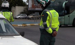 La desmotivación de los guardias civiles de Tráfico se refleja en el desinterés por la encuesta puesta en marcha por la Agrupación