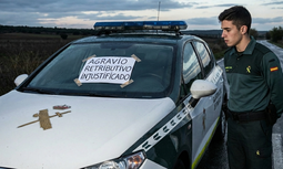 Agentes en prácticas dentro de la especialidad de tráfico trabajan sin percibir su productividad anual