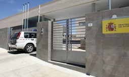 Propón al Consejo que se abra un grupo de trabajo para regular las condiciones y requisitos de los encargados de las sustituciones de los jefes de unidad