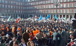 AUGC anuncia una gran movilización de guardias civiles en la Plaza Mayor de Madrid para el sábado 5 de junio