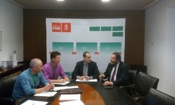 AUGC se reúne en el Parlamento de Andalucía con Ciudadanos, Podemos, Izquierda Unida y PSOE para que aprueben una moción de apoyo a sus reivindicaciones