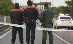 AUGC demanda al ministro del Interior que no ceda a la presión del Gobierno Vasco para entregar competencias de la Guardia Civil a la Ertzaintza