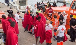 AUGC pide al Gobierno un protocolo específico ante el Covid-19 frente a la inmigración irregular