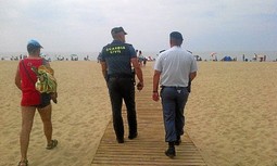 La Dirección General retira la propuesta que ofrecía la renuncia al disfrute de vacaciones en verano