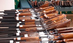 La Guardia Civil planea poner en marcha un proyecto de Orden Ministerial para regular la aplicación del reglamento de armas dentro de la institución