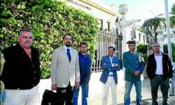 LA GUARDIA CIVIL CITA A TRES DIRIGENTES DE AUGC