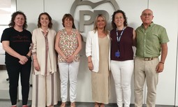 La Plataforma de Mujeres Policías y Militares para la Visibilización se reúne con las responsables de Política Social del PP