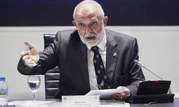 El Director General da la espalda a los guardias civiles y niega los retrocesos que trata de imponerles