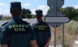 La rave ilegal de La Peza, en Granada, está dejando comarcas sin apenas vigilancia de la Guardia Civil