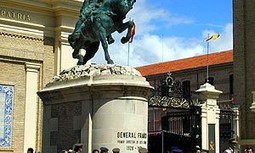 Oficiales de la Guardia Civil de la Escala Superior celebran a tutiplen unas bodas de plata a costa del erario público