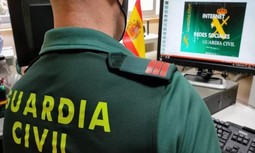 AUGC con los futuros cabos en la Academia de Baeza