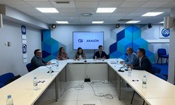 AUGC traslada a los parlamentarios del PP de Zaragoza sus propuestas para mejorar las condiciones laborales de los guardias civiles en Aragón