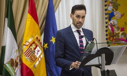 Reclamamos la ejecución de un seguro de responsabilidad civil para los agentes