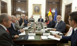 Reunión de las asociaciones profesionales de guardias civiles con los nuevos responsables ministeriales