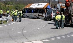 La solución a los problemas de la Agrupación de Tráfico no pasa por dotar de autoridad a los empleados de autopistas.