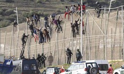 AUGC se felicita por el sobreseimiento de la denuncia contra ocho guardias civiles en Melilla y pide un protocolo en la valla