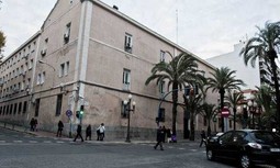 AUGC denuncia las pésimas condiciones de los vestuarios femeninos en la Comandancia de Alicante