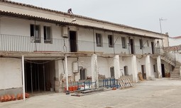 El Ministerio del Interior ignora las necesidades de los cuarteles en uso y gasta 126.249,71 euros en apuntalar uno abandonado