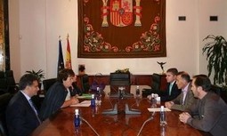 COMUNICADO DE LA REUNIÓN CON LA DEFENSORA DEL PUEBLO