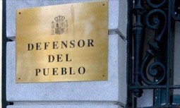 El Defensor del Pueblo reconoce la “urgente necesidad” de que se proteja al personal de la Guardia Civil