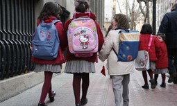 La presión ejercida por AUGC logra que se adelante a antes del mes de julio la comunicación de los destinos por vacantes