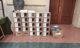 La Dirección General de la Guardia Civil dota a los agentes Melilla de un número insuficiente de cascos y máscaras antigás