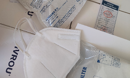 A la basura” miles de mascarillas  entregadas a la Guardia Civil