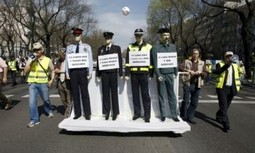 Los policías y guardias civiles apoyamos la huelga del día 8 de junio