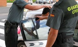 Pese a la negativa de la Dirección General, AUGC seguirá exigiendo la dotación de fundas de pistola antirrobo para los guardias civiles