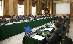 AUGC exigirá a Félix Azón en el pleno del Consejo de mañana claridad sobre sus intenciones respecto a los trabajadores de la Guardia Civil
