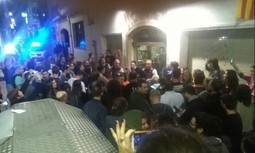 Un hotel donde se encontraban alojados cerca de 250 guardias civiles les pide que se marchen tras una noche de acoso independentista