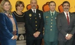 EL AYUNTAMIENTO DE LUCENA (CÓRDOBA) HOMENAJEA AL SARGENTO AGUAYO, SECRETARIO DE SUBOFICIALES DE AUGC, POR SU LABOR CONTRA LA VIOLENCIA DE GÉNERO