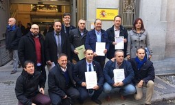 El Gobierno presenta sus Presupuestos Generales del Estado, que incluyen ya el inicio de la equiparación salarial para guardias civiles y policías nacionales