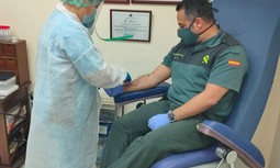 Test del coronavirus gratis para los guardias civiles de la localidad canaria de Vecindario