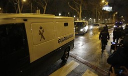 Los Guardias Civiles destinados en la Delegación del Gob. de Castilla-La Mancha prestan servicio nocturno con temperaturas que superan el límite legal
