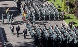 El desfile del Pilar en Burgos costó casi 90.000 euros de dinero público y 12.000 horas de trabajo