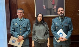 Encuentro entre AUGC y la directora de la Guardia Civil