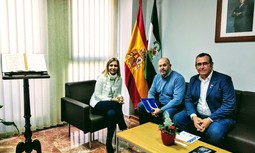 AUGC Huelva se reúne con la Subdelegada del Gobierno