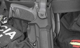 Respalda la propuesta de AUGC al Consejo para que se dote a todos los guardias civiles de fundas de pistola antihurto