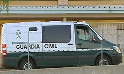 La Dirección General de la Guardia Civil desvirtúa la realidad sobre los medios disponibles para las conducciones de presos