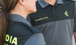 Una misma carencia para todos: la falta de chaleco antibalas, pero solo discriminatoria para las mujeres.