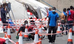 España compra todoterrenos para la Policía de Marruecos mientras que los guardias civiles carecen de medios ante la inmigración irregular