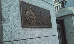 Campaña de apoyo a una huérfana de la Guardia Civil amenazada de desahucio