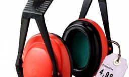 LOS EJERCICIOS POLICIALES DE TIRO SON UNA MERA ACTIVIDAD DEPORTIVA