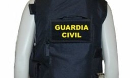 Los agentes de las Unidades de Tráfico de Madrid llevan tres meses trabajando sin chalecos antibalas