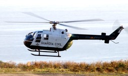 La falta de Guardias Civiles provoca el desplazamiento en helicóptero desde Mallorca a Menorca para cubrir un servicio