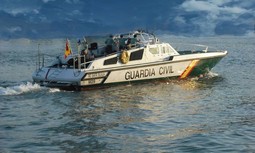 Los guardias civiles destinados en la zona del Estrecho de Gibraltar, en peligro por las mafias del narcotráfico