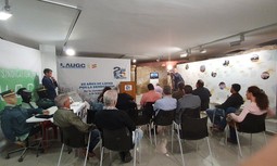 Llega a Mérida entre gran expectación la exposición itinerante en conmemoración del vigésimo quinto aniversario de AUGC